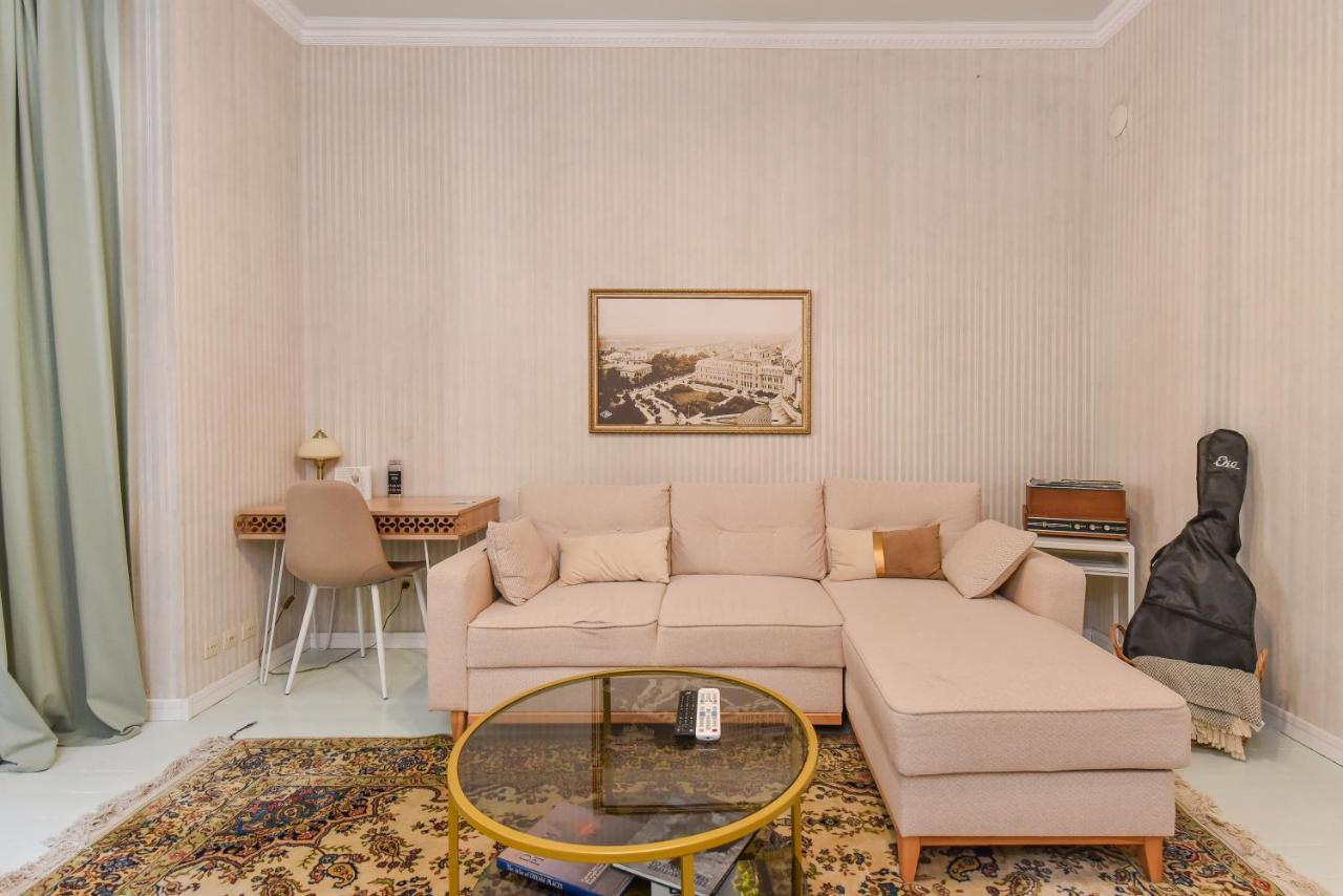 Spacious Vintage 2Br, 2Bath Apartment Σόφια Εξωτερικό φωτογραφία