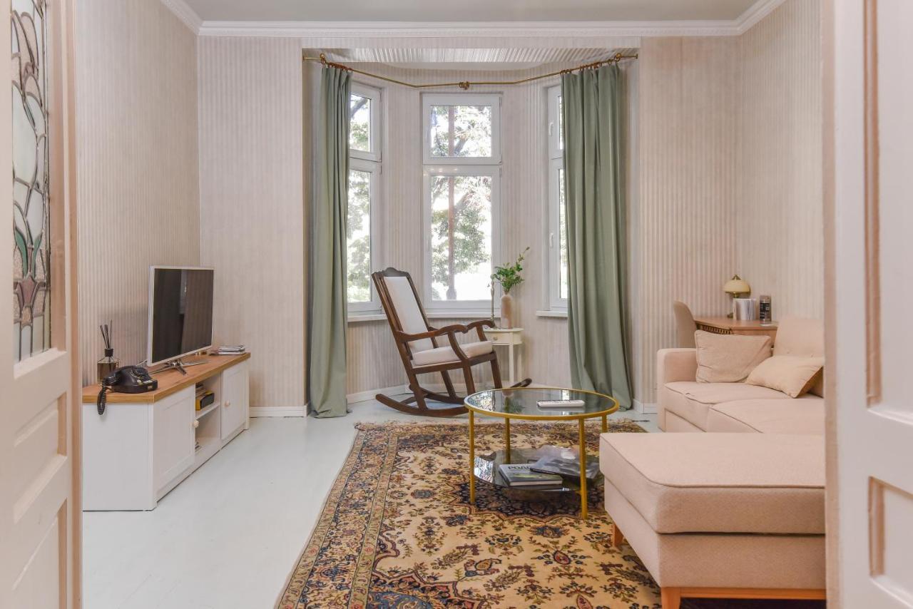 Spacious Vintage 2Br, 2Bath Apartment Σόφια Εξωτερικό φωτογραφία